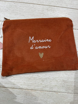 Trousse en velours brique...