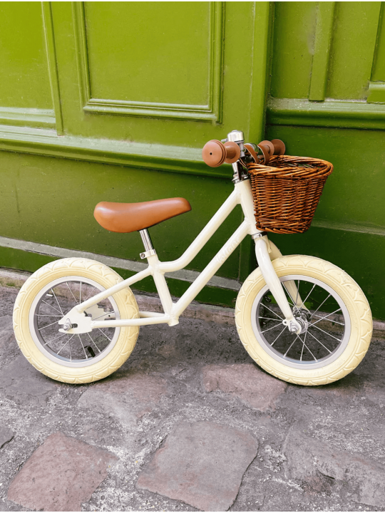 Draisiennes et Vélos Vintage pour Enfants