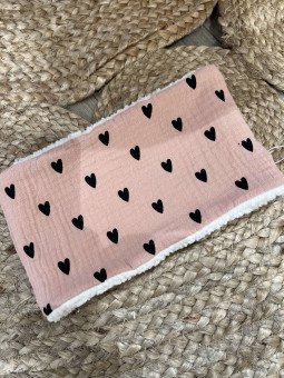 Snood coeurs rose