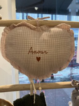 Mobile musical coeur petits...